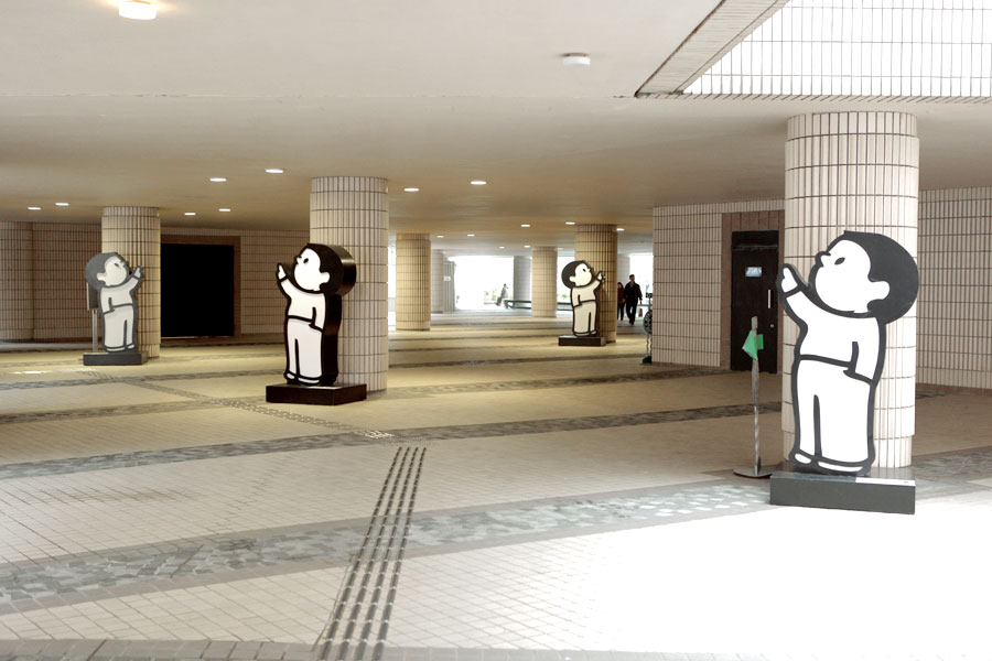 installation at hong kong cultural centre